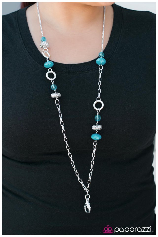 workin-late-p2ln-blxx-035xx