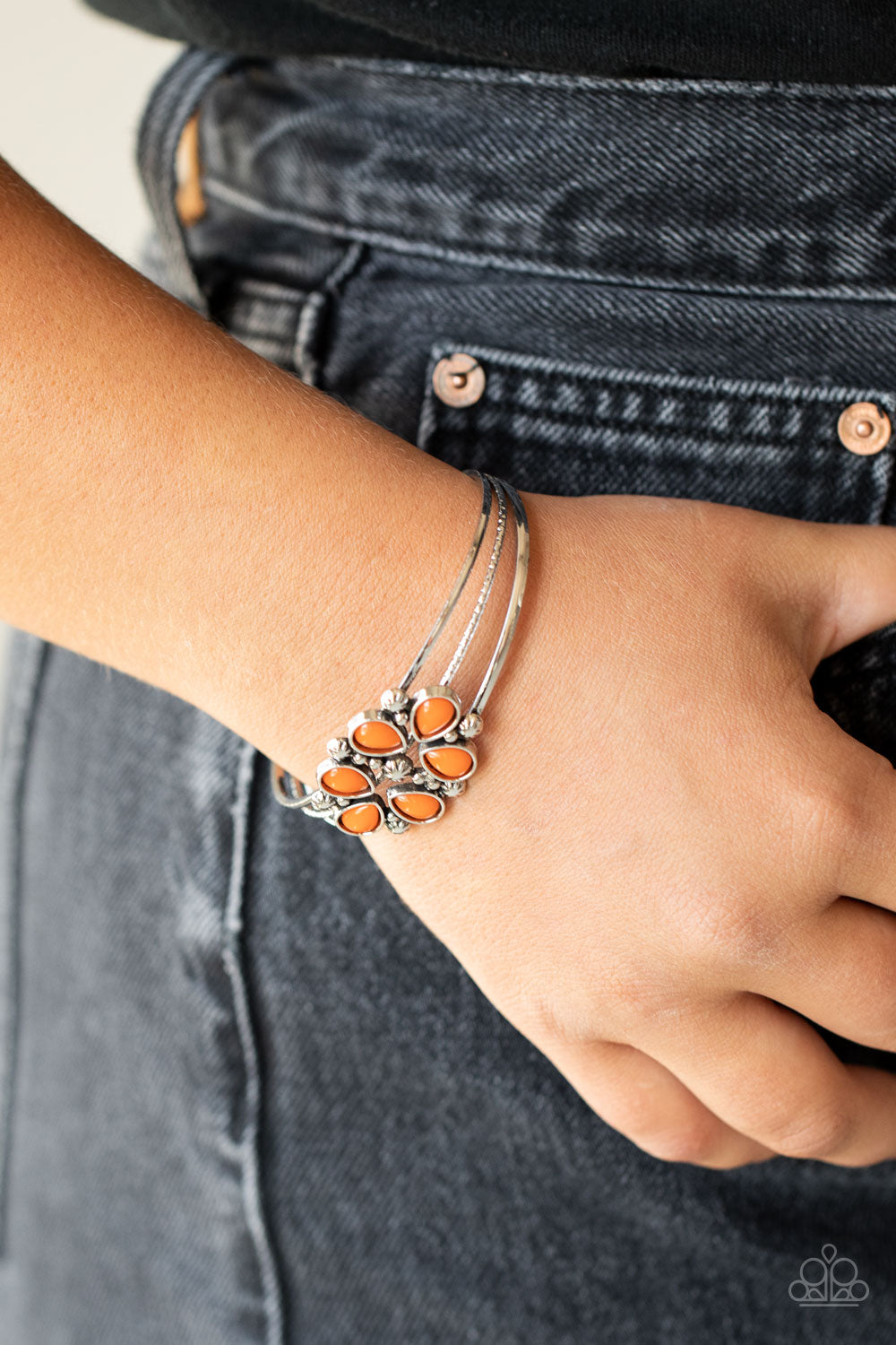 Paparazzi ♥ Taj Mahal Meadow - Orange ♥  Bracelet