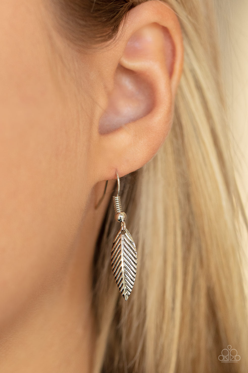 Paparazzi ♥ Canopy Cruise - Yellow ♥  Necklace