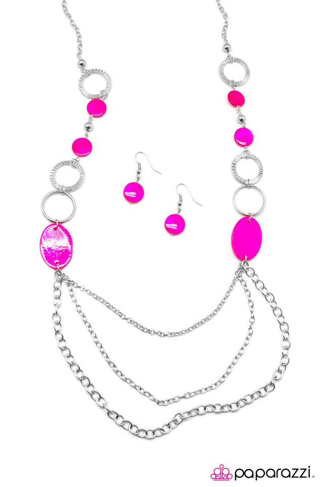 Paparazzi ♥ Happy-Go-Lucky - Pink ♥ Necklace
