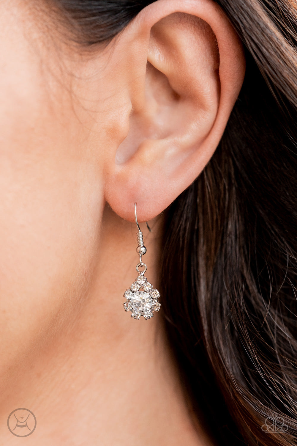 Paparazzi ♥ Princess Prominence - White ♥  Necklace