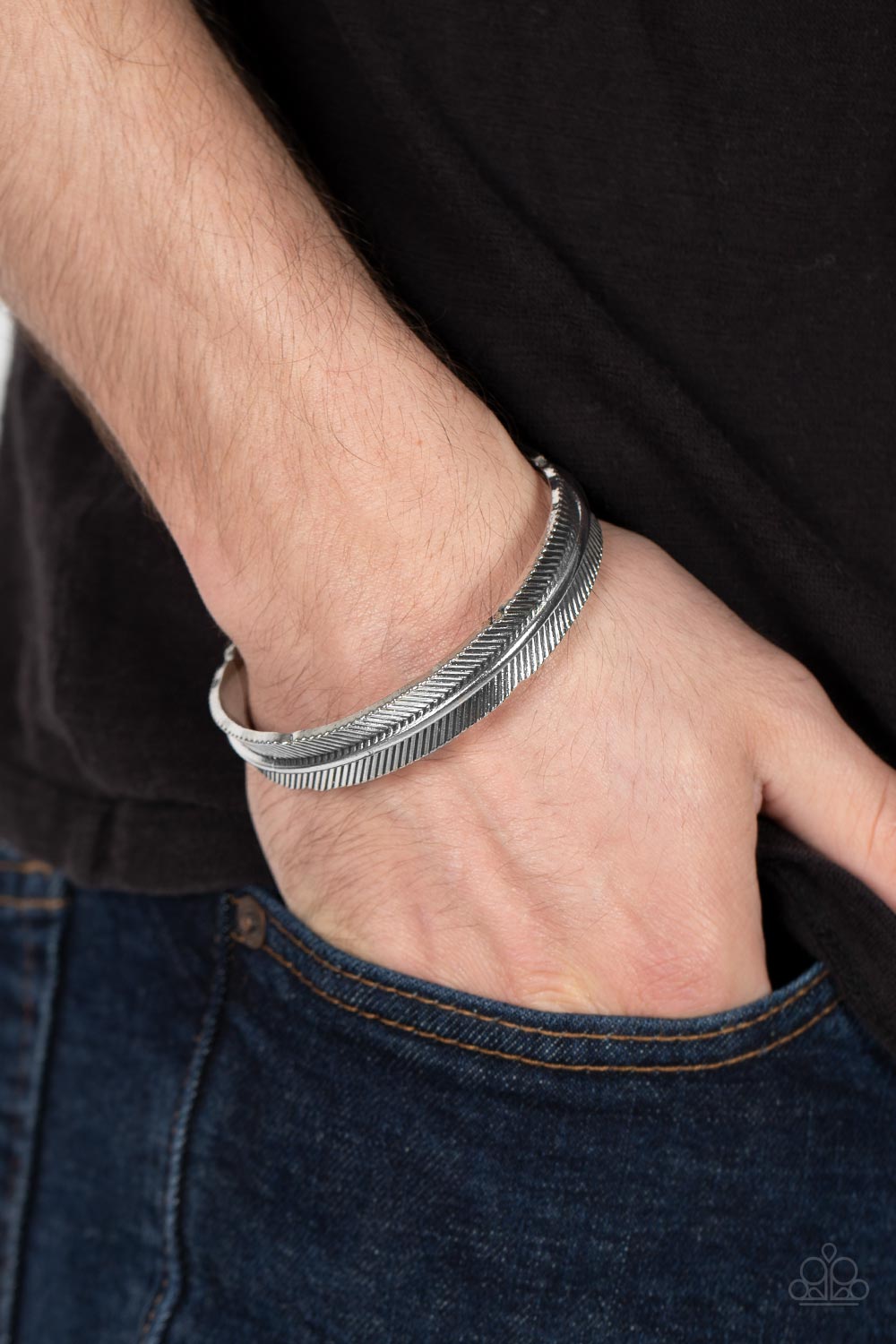 Paparazzi ♥ QUILL-Call - Silver ♥  Mens Bracelet