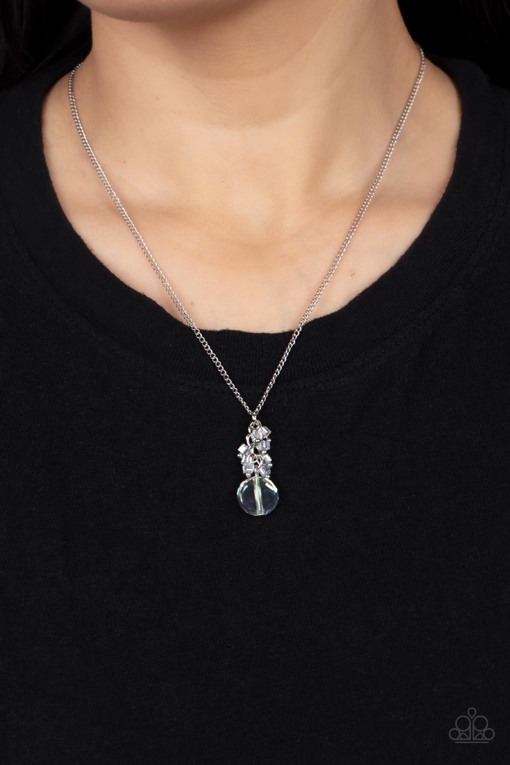 Paparazzi ♥ Clustered Candescence - White ♥  Necklace