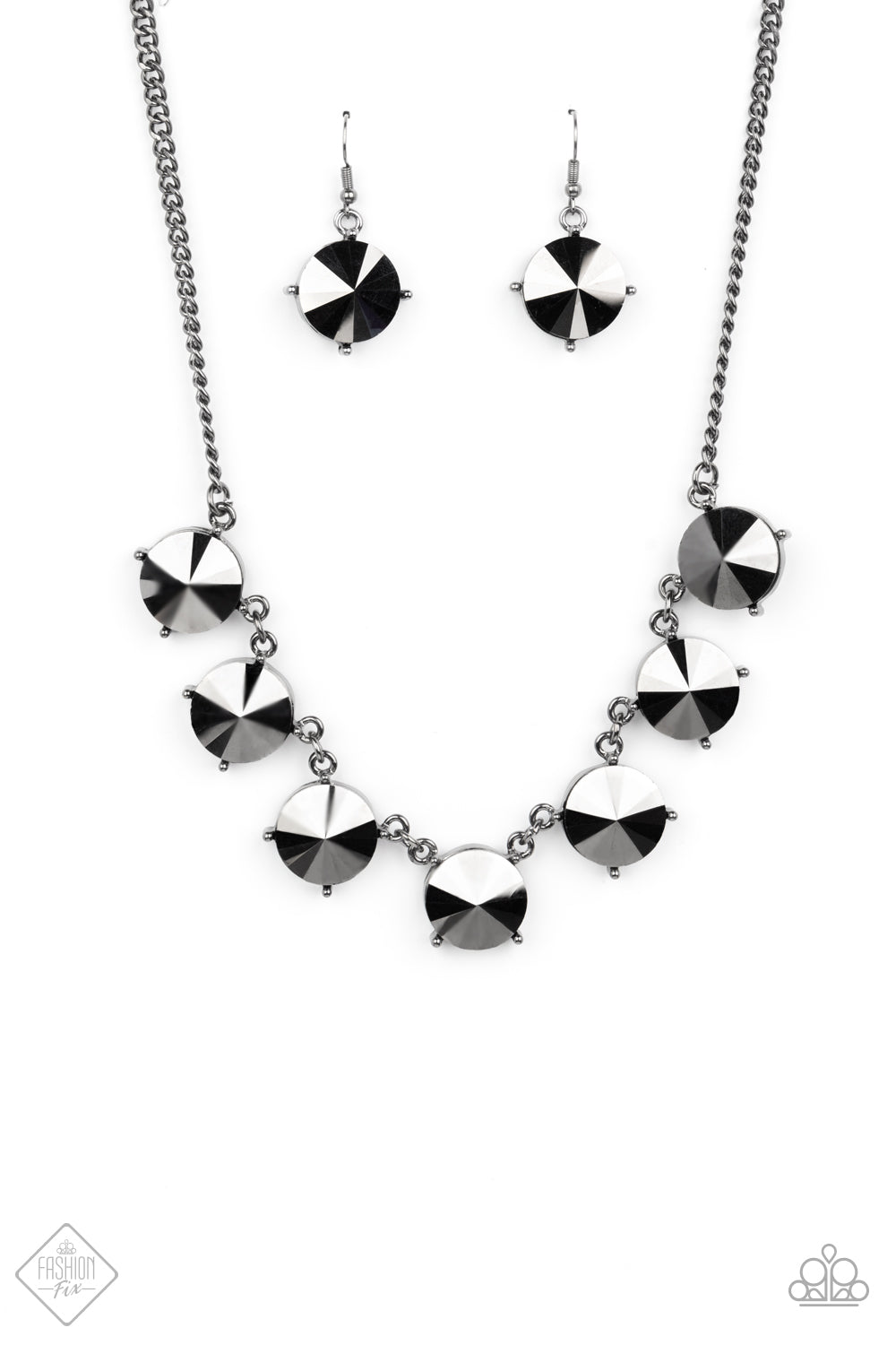 the-showcase-must-go-on-black-p2st-bkxx-195dl