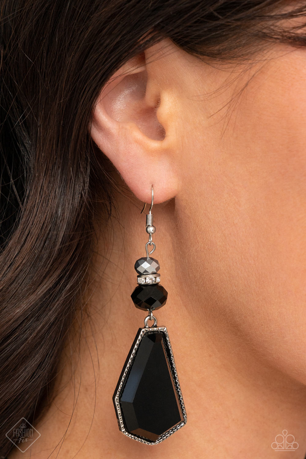 Paparazzi ♥ Defaced Dimension - Black ♥  Earrings