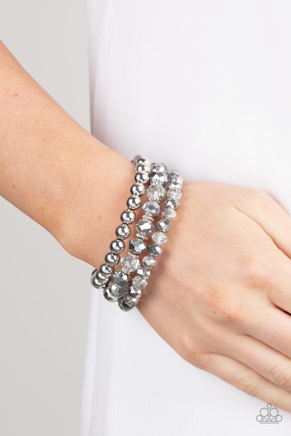 Paparazzi ♥ Gimme Gimme - Silver ♥  Bracelet