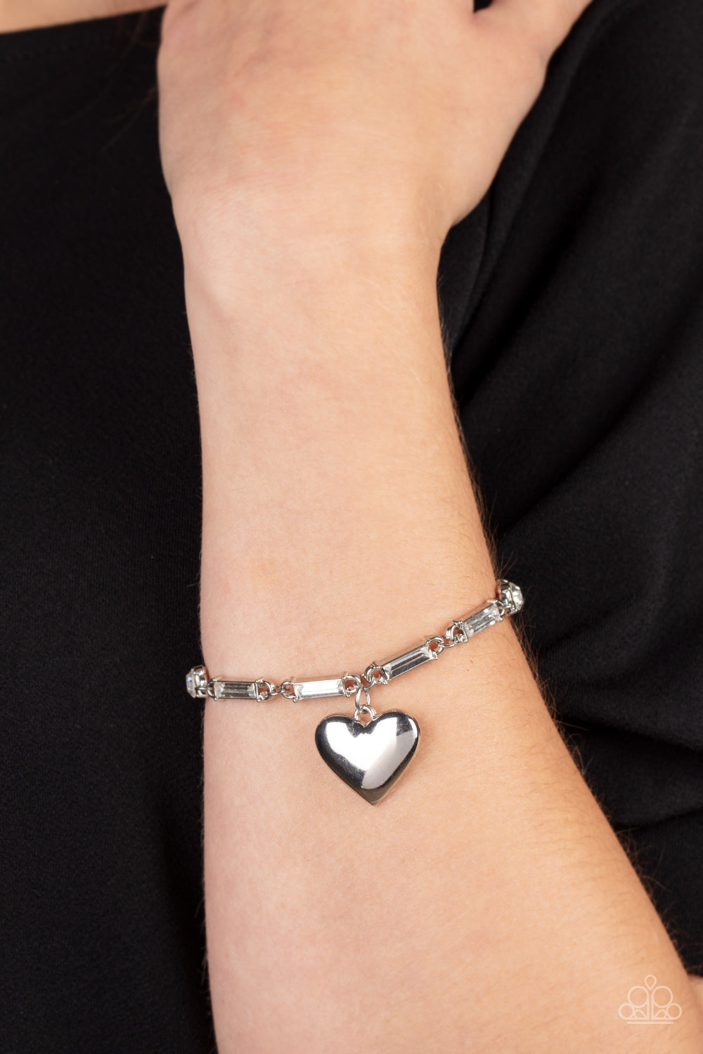Paparazzi ♥ Sweetheart Secrets - White ♥  Bracelet