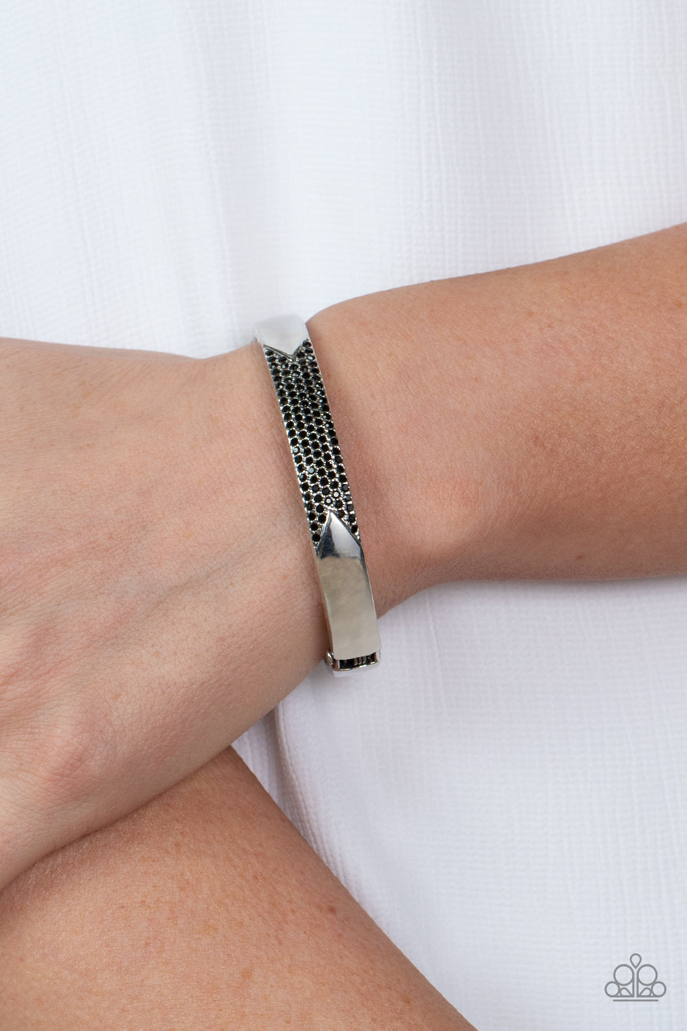 radiant-edge-black-p9se-bkxx-291xx