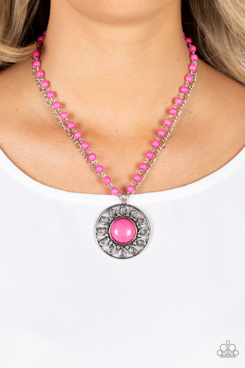 Paparazzi ♥ Sahara Suburb - Pink ♥  Necklace
