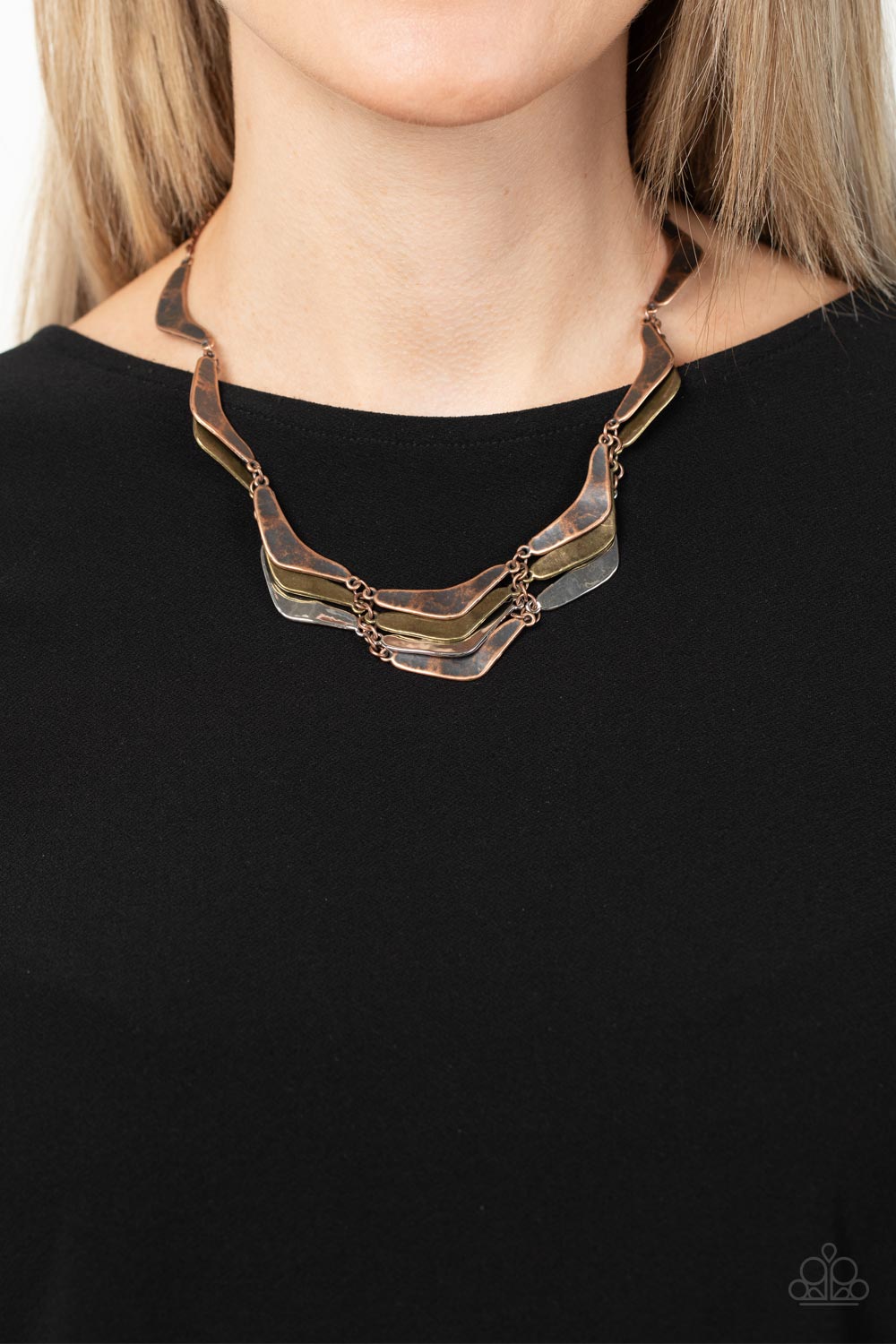Paparazzi ♥ Mixed Metal Mecca - Copper ♥  Necklace