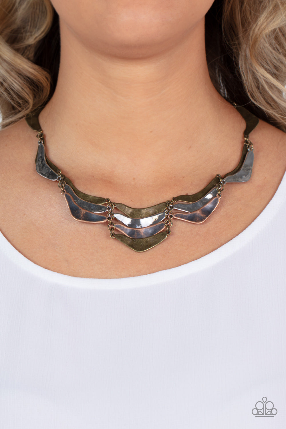 Paparazzi ♥ Mixed Metal Mecca - Brass ♥  Necklace