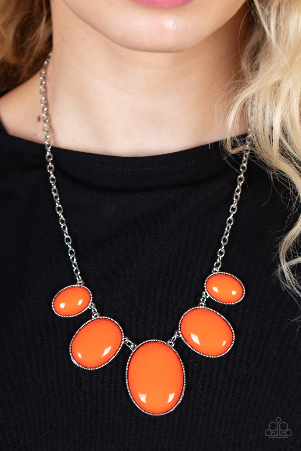 vivacious-vanity-orange-p2wh-ogxx-248xx