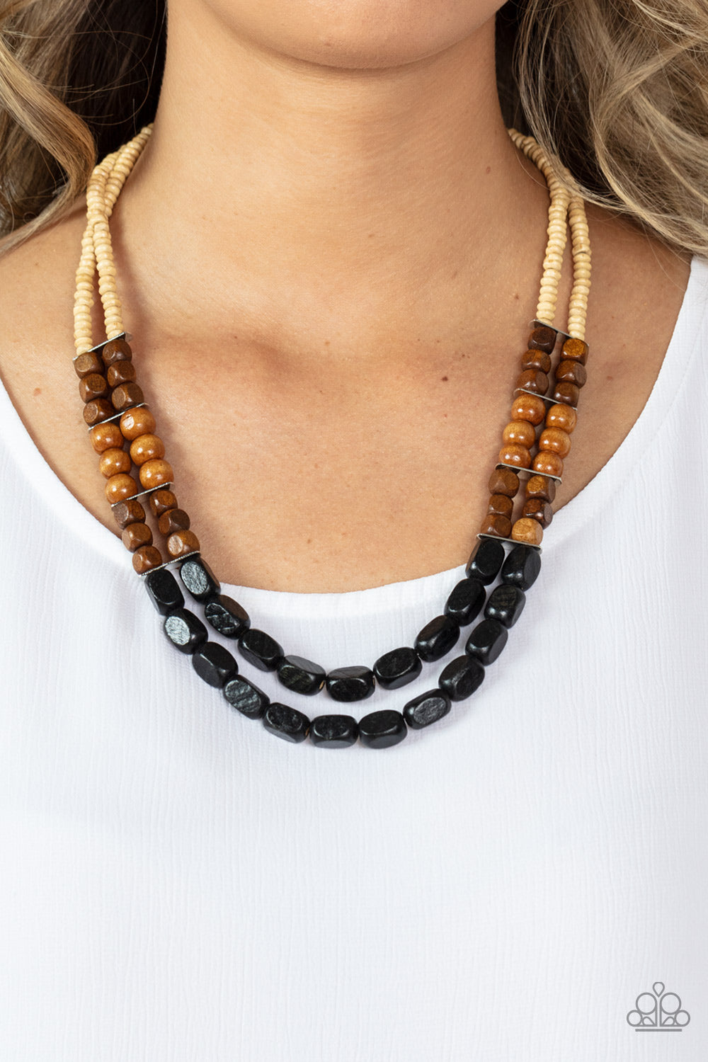 Paparazzi ♥ Bermuda Bellhop - Black ♥  Necklace