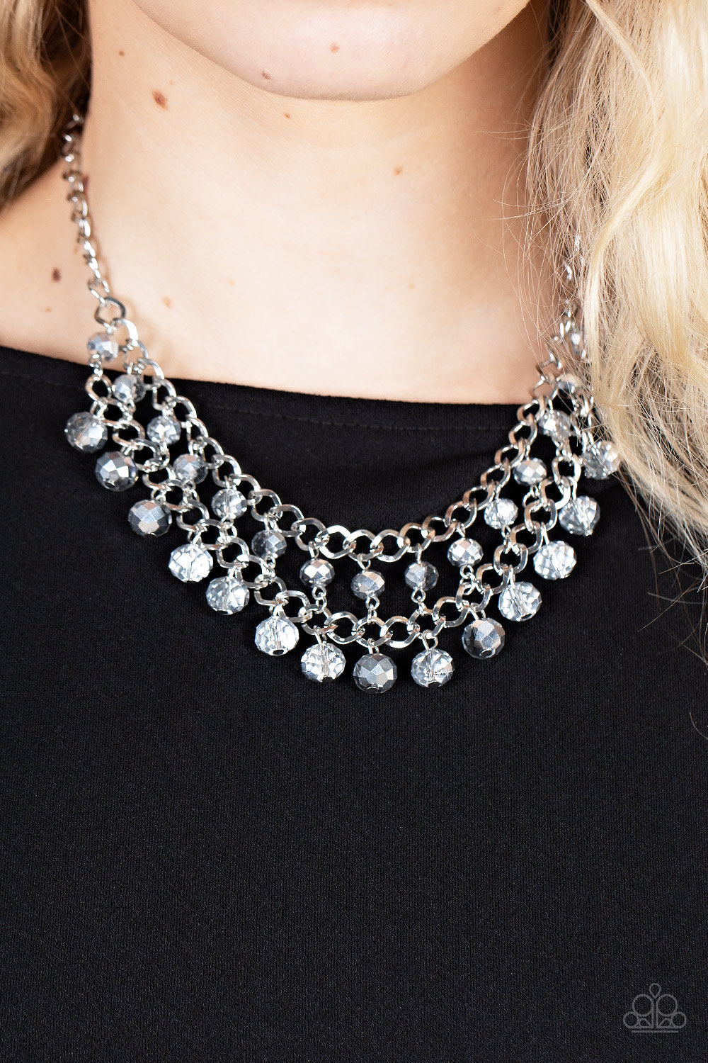 Paparazzi ♥ Urban Palace - Silver ♥  Necklace