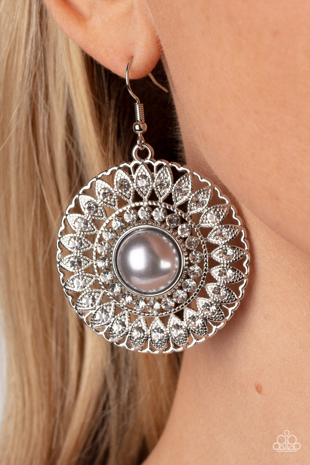 Paparazzi ♥ Glorified Glitz - Silver ♥  Earrings