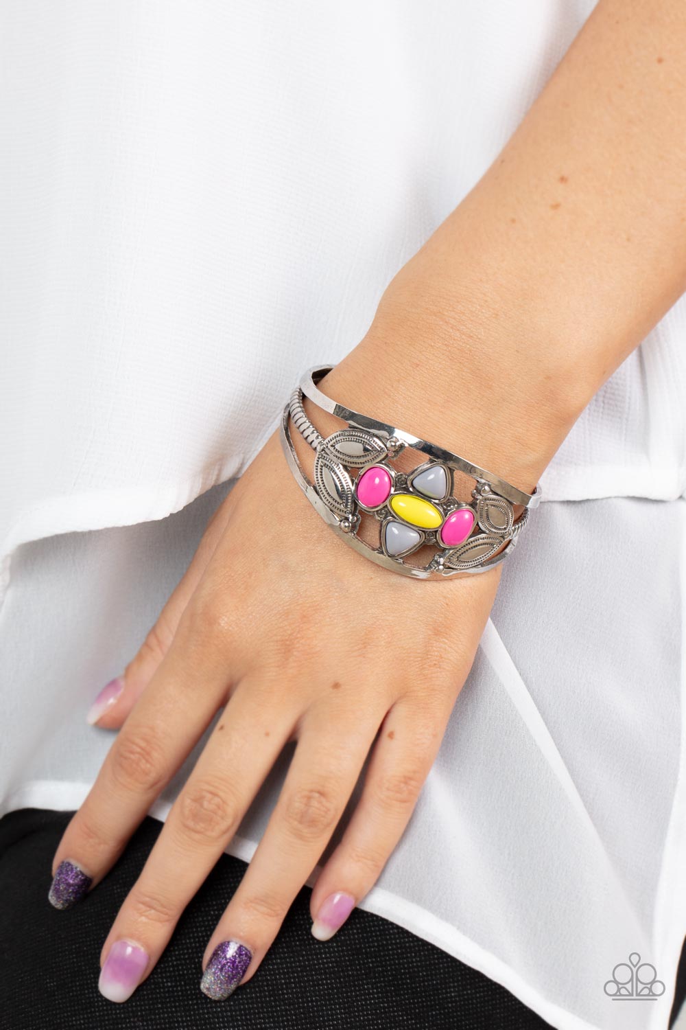 Paparazzi ♥ Caribbean Cabana - Multi ♥  Bracelet