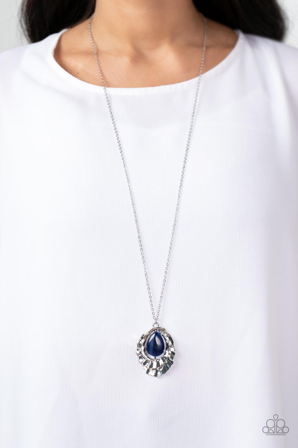 Paparazzi ♥ Titanic Trinket - Blue ♥  Necklace