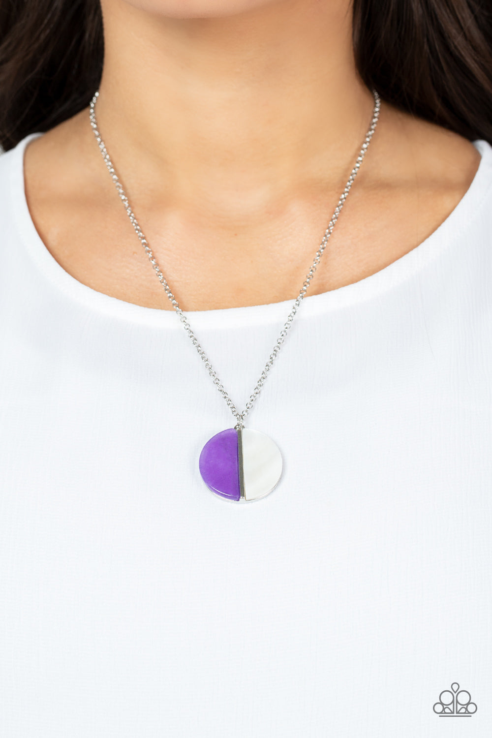 Paparazzi ♥ Elegantly Eclipsed - Purple ♥  Necklace