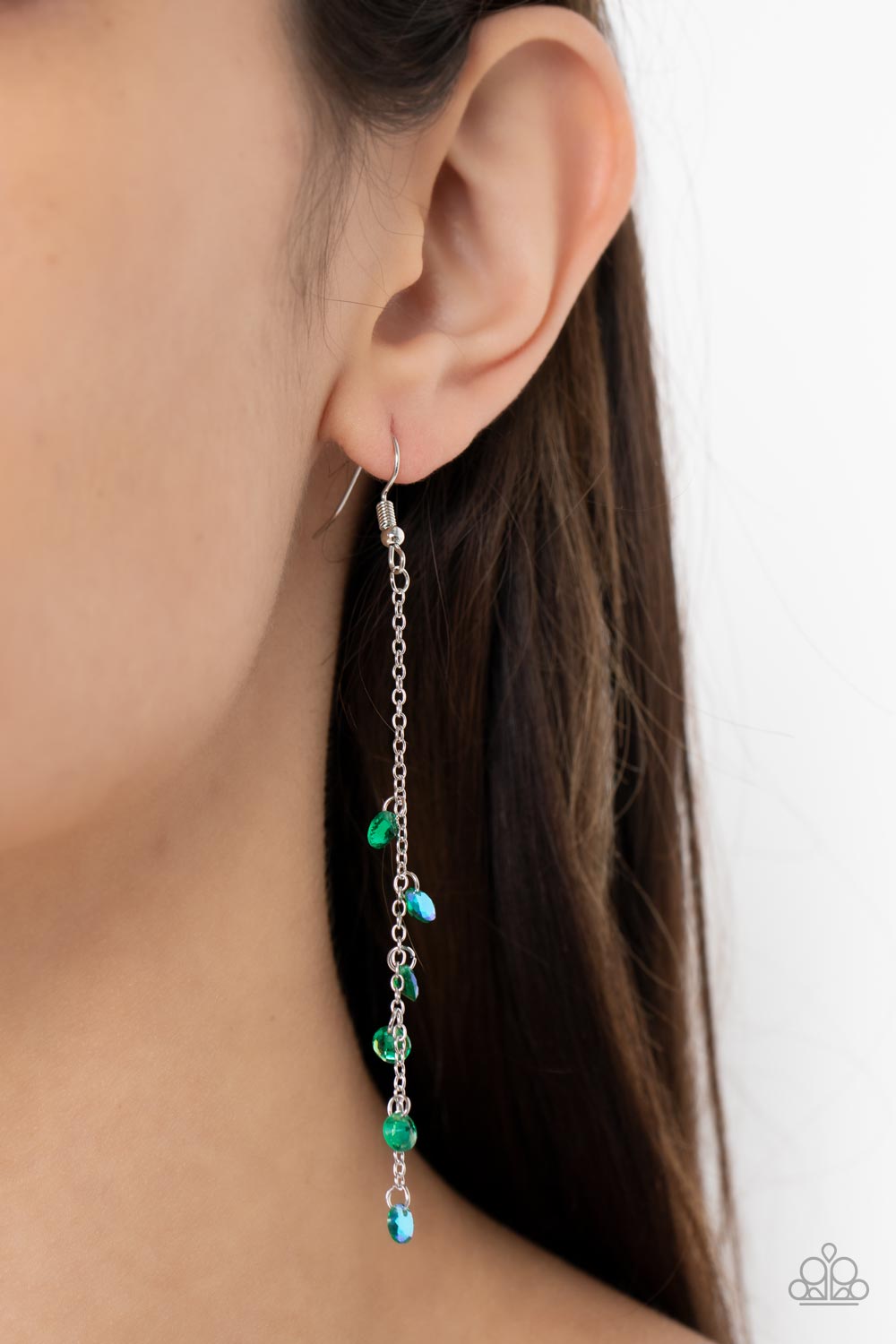 Paparazzi ♥ Extended Eloquence - Green ♥  Earrings