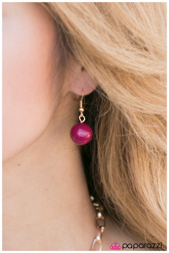 Paparazzi ♥ Geo Queen - Pink ♥ Necklace