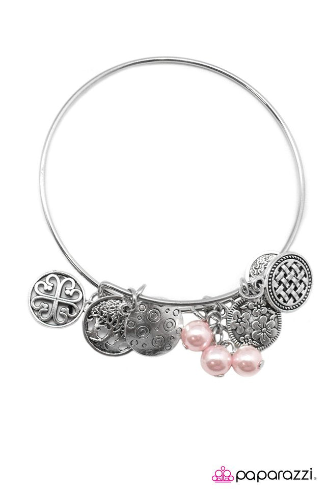 Paparazzi ♥ One-Hit Wonder - Pink ♥ Bracelet