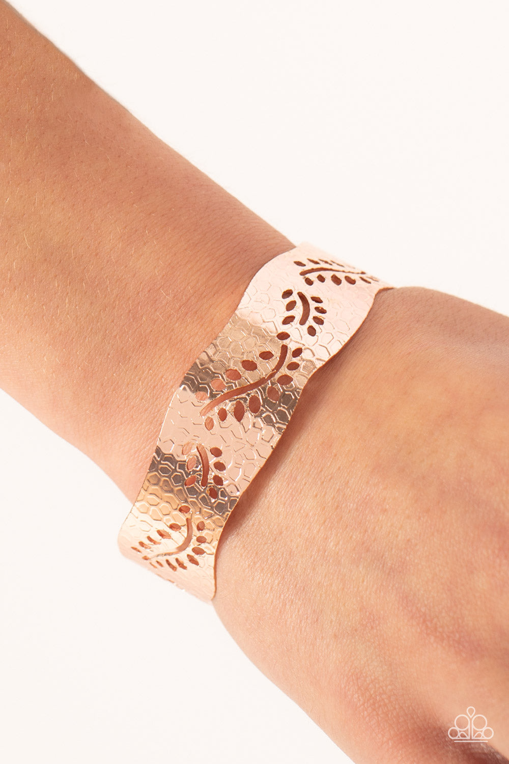 Paparazzi ♥ Savanna Oasis - Rose Gold ♥  Bracelet