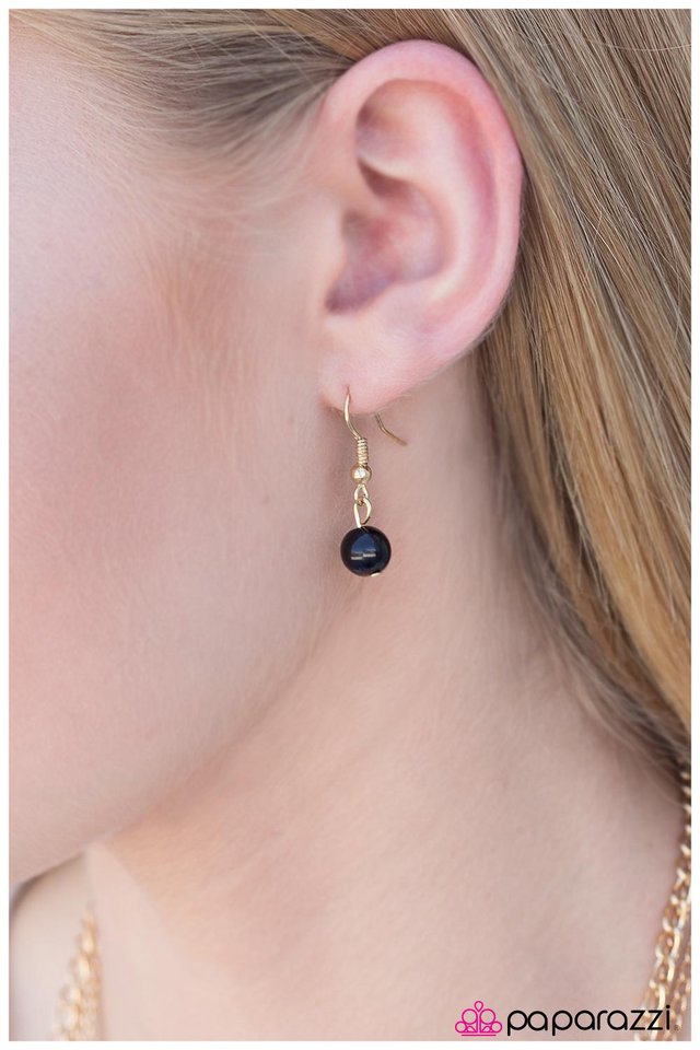 Paparazzi ♥ Two Hearts Beat As One - Black ♥ Necklace