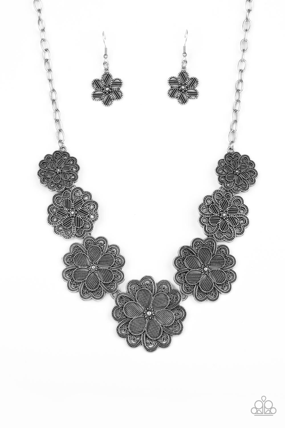 basketful-of-blossoms-silver-p2st-svxx-169xx