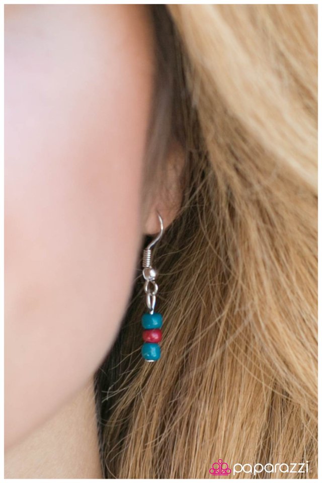 Paparazzi ♥ Dakota - Blue ♥ Necklace