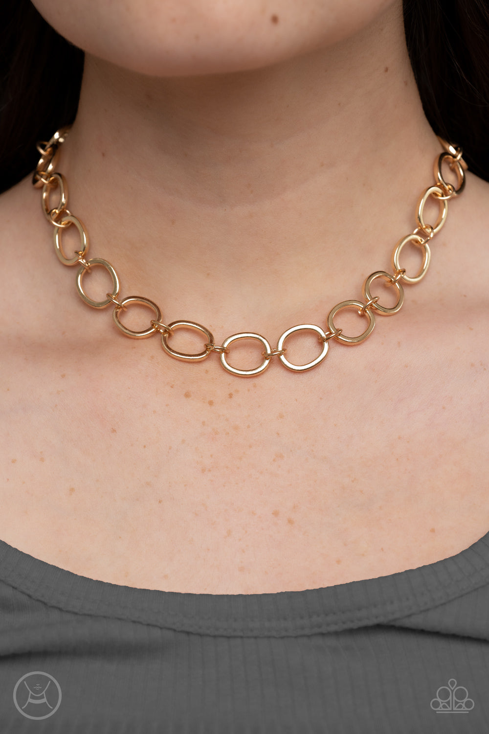 Paparazzi ♥ 90s Nostalgia - Gold ♥  Necklace