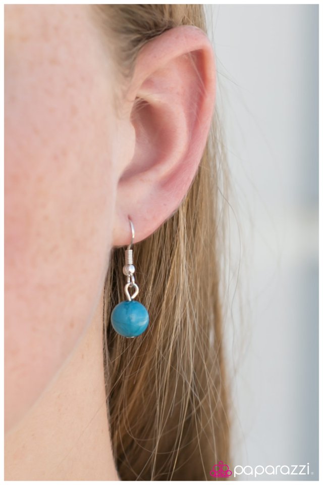 Paparazzi ♥ Love Poem - Blue ♥ Necklace