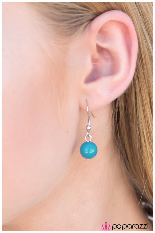 Paparazzi ♥ The Best Is Yet To Come - Blue ♥ Necklace