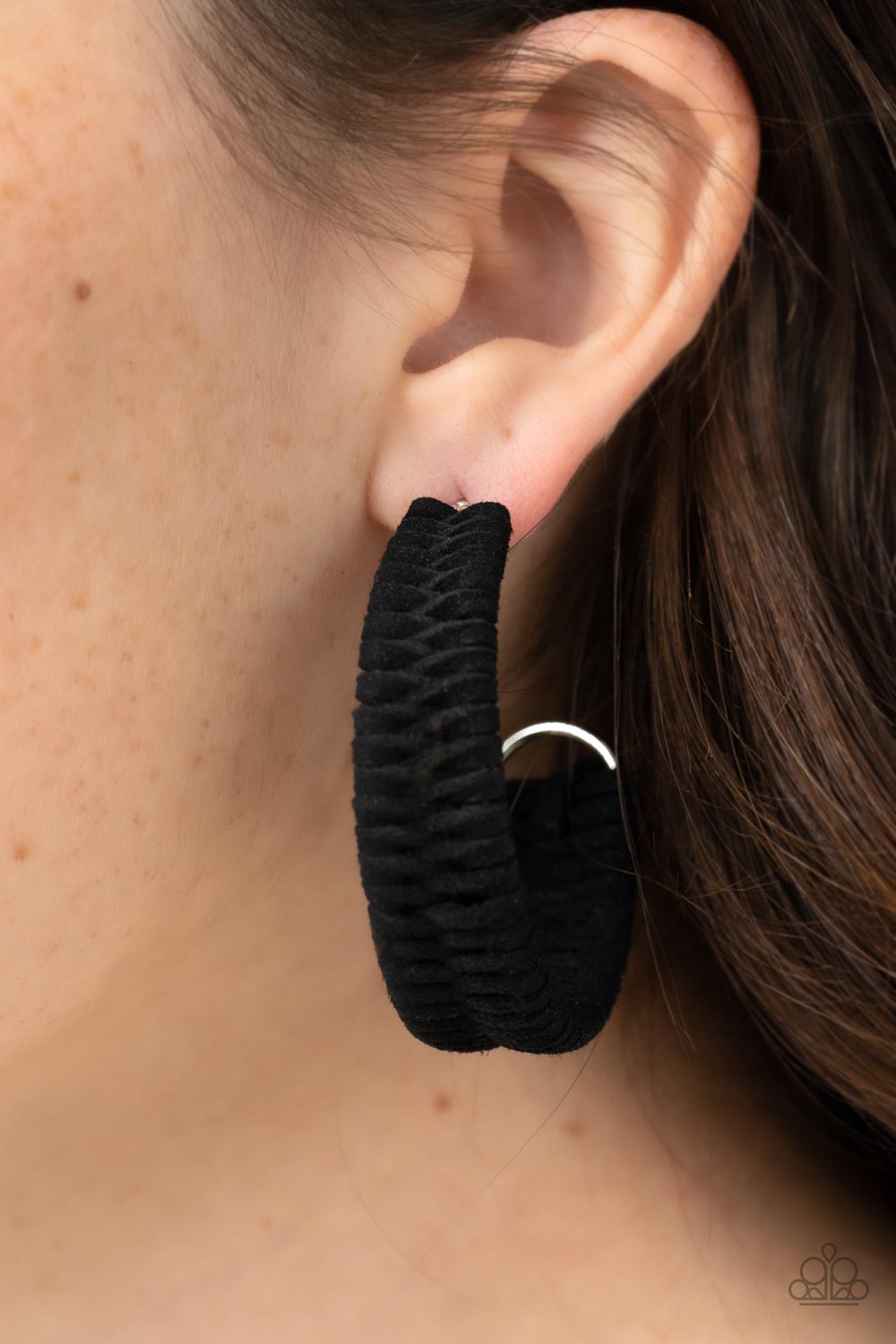 Paparazzi ♥ Rural Guru - Black ♥  Earrings