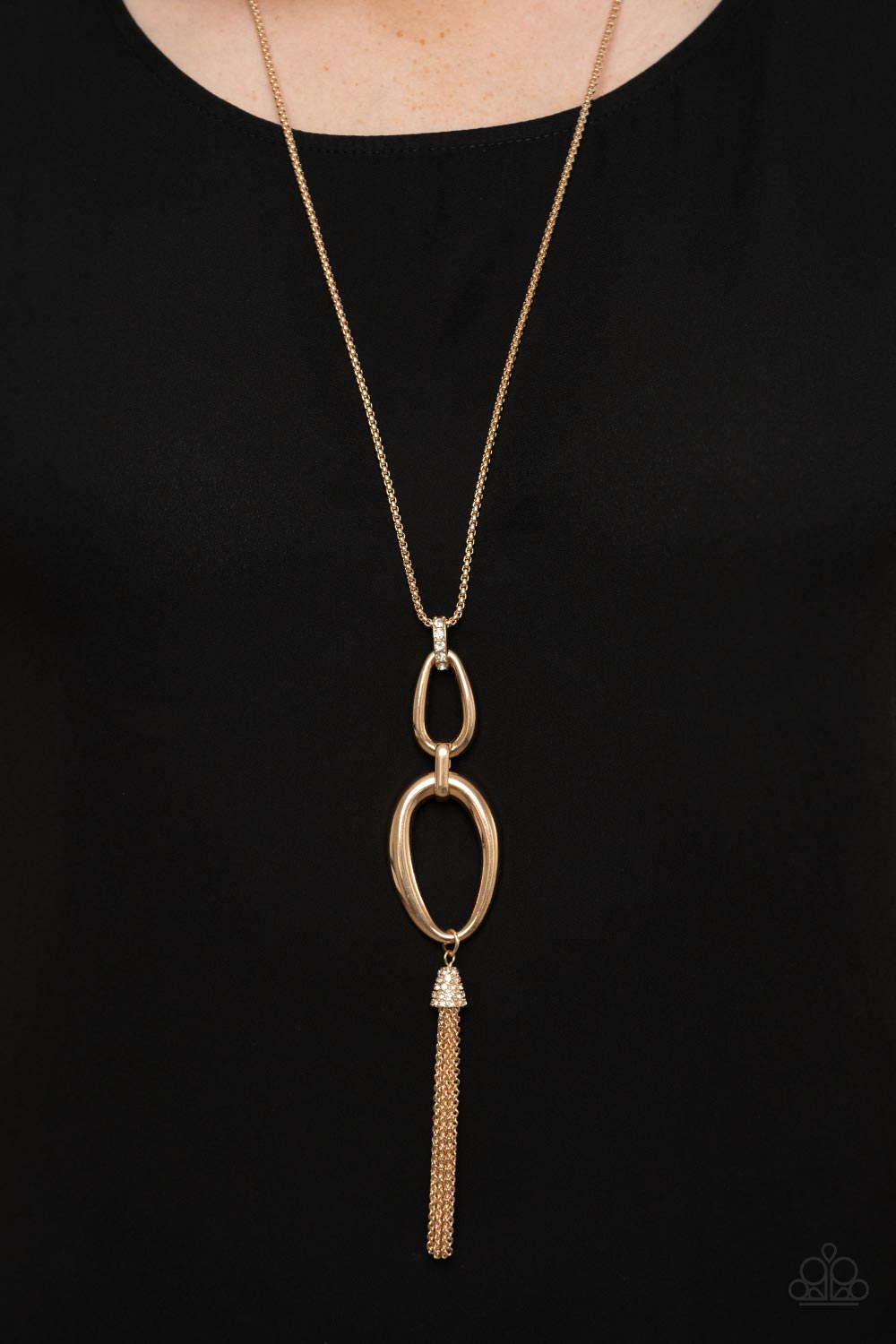 Paparazzi ♥ Elegantly Entrancing - Gold ♥  Necklace