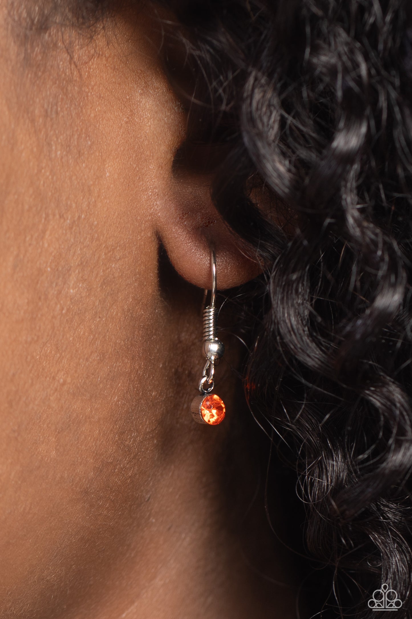 minimal-effortless-orange-p2da-ogxx-063xx