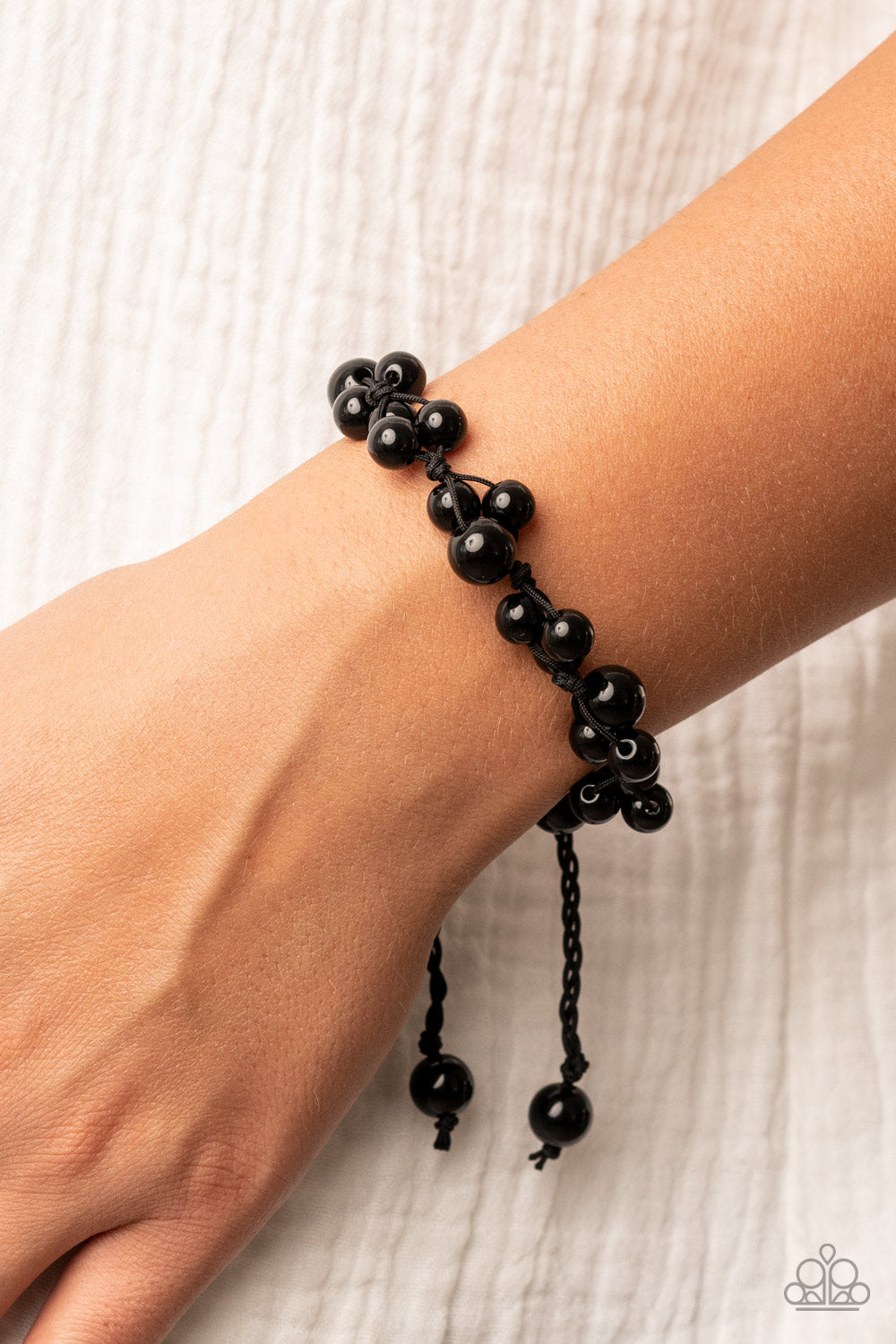 Paparazzi ♥ Vintage Versatility - Black ♥  Bracelet