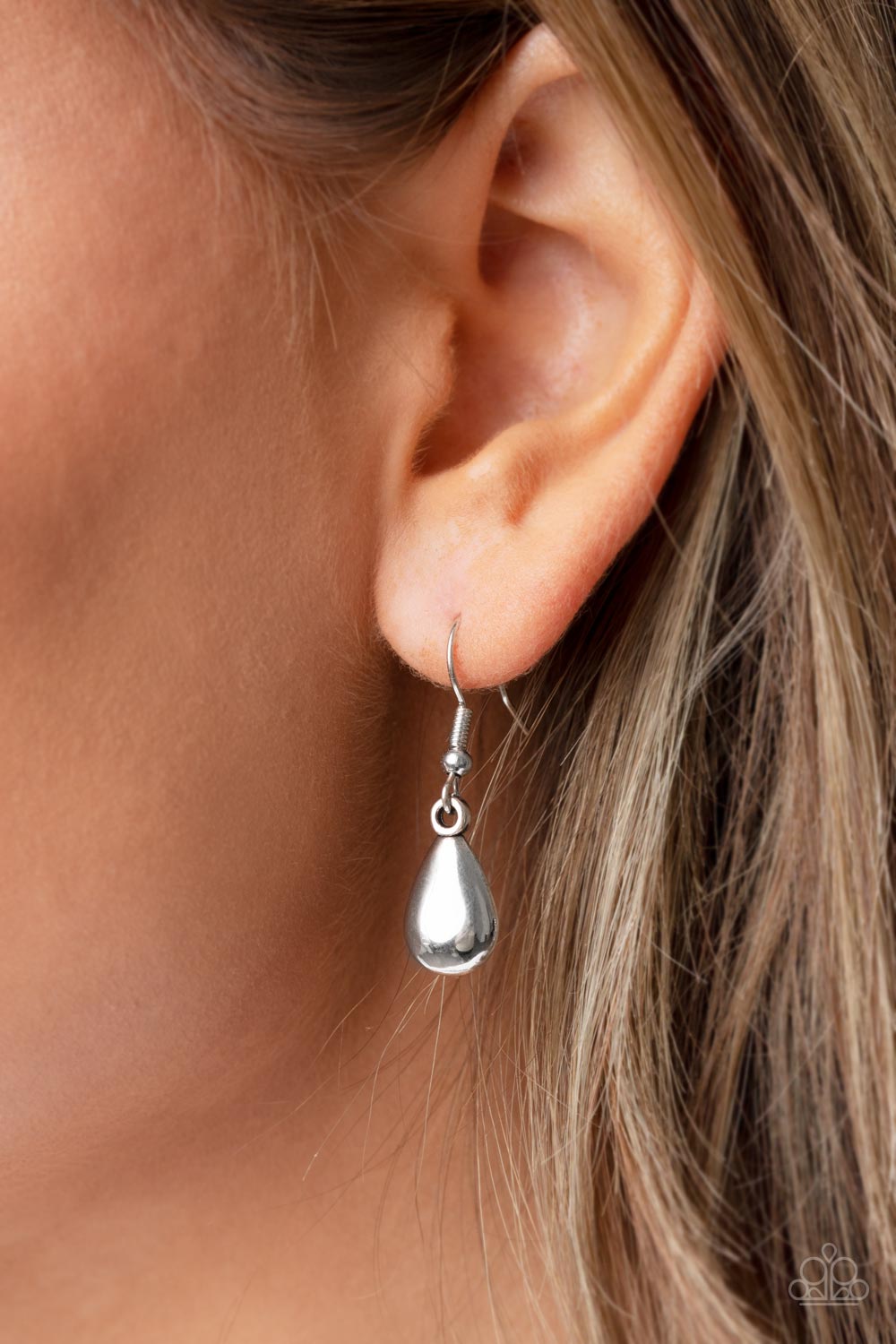 Paparazzi ♥ Beachfront Fabulous - Brown ♥  Necklace