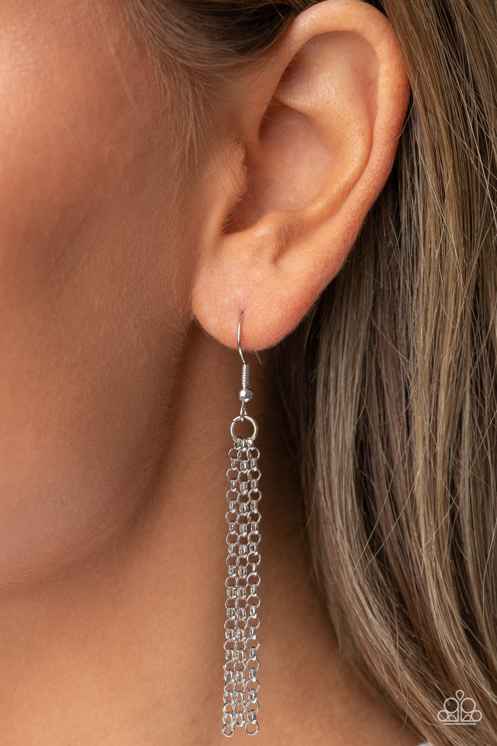 Paparazzi ♥ Reel It In - Black ♥  Necklace