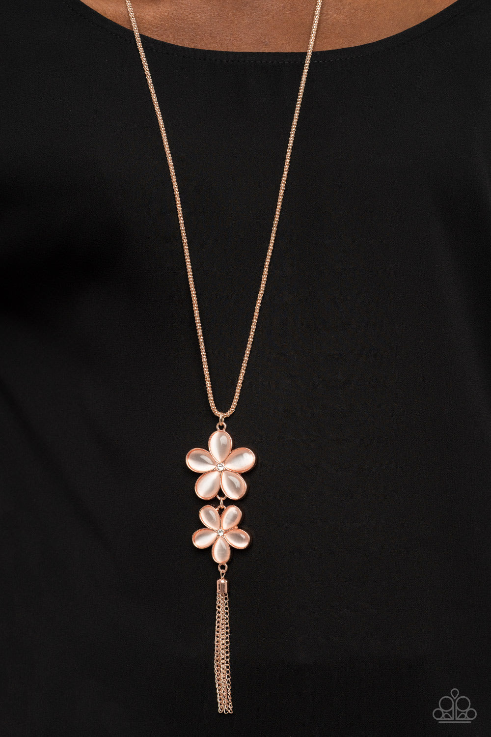 Paparazzi ♥ Perennial Powerhouse - Rose Gold ♥  Necklace