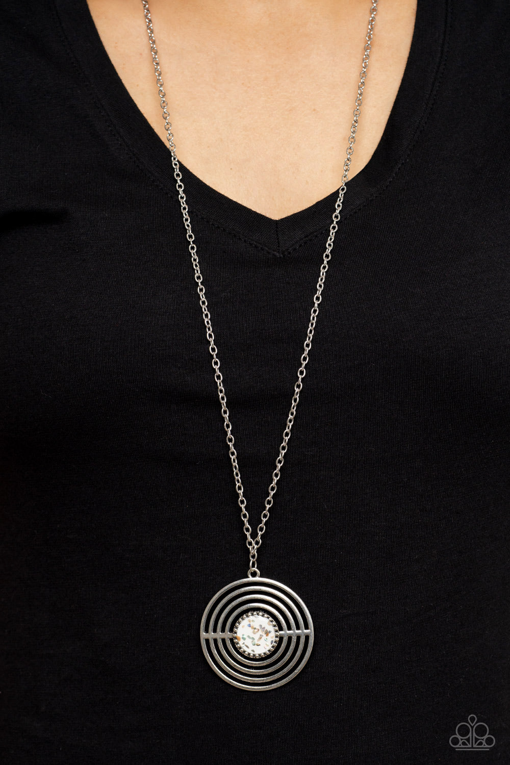 Paparazzi ♥ Targeted Tranquility - White ♥  Necklace