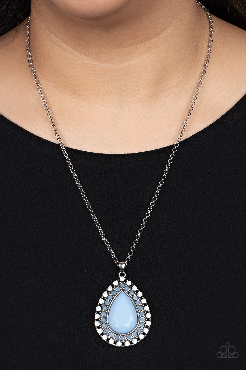 Paparazzi ♥ DROPLET Like Its Hot - Blue ♥  Necklace