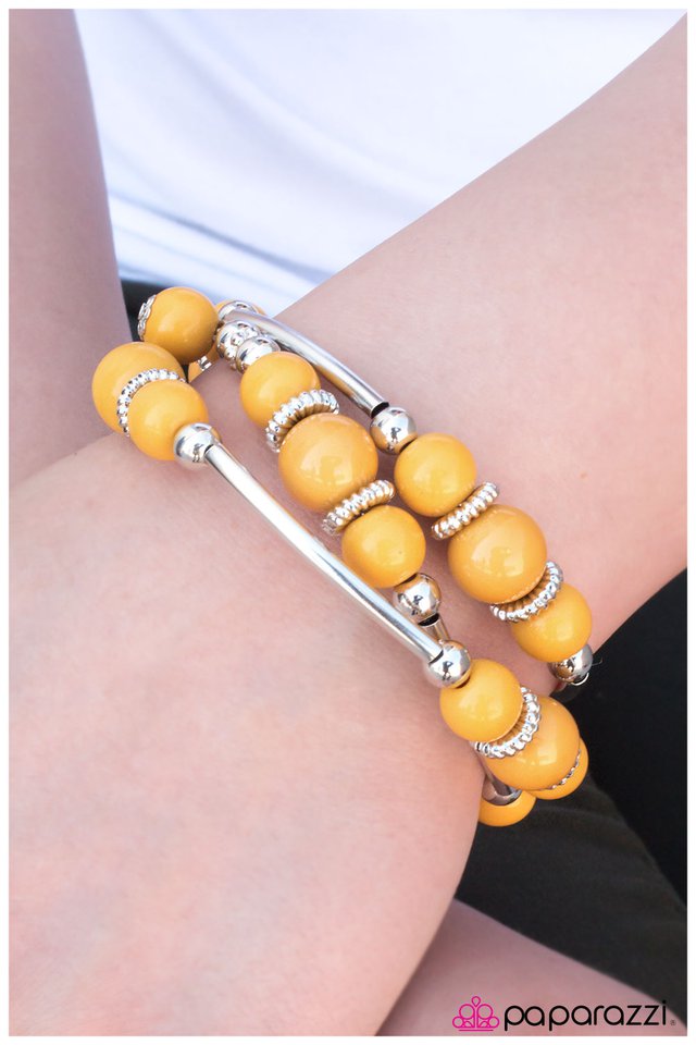 thats-a-wrap-yellow-p9wh-ywxx-026xx