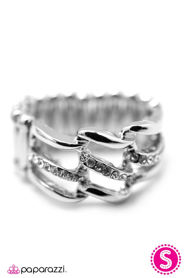 Paparazzi ♥ Ladies Night - White ♥ Ring