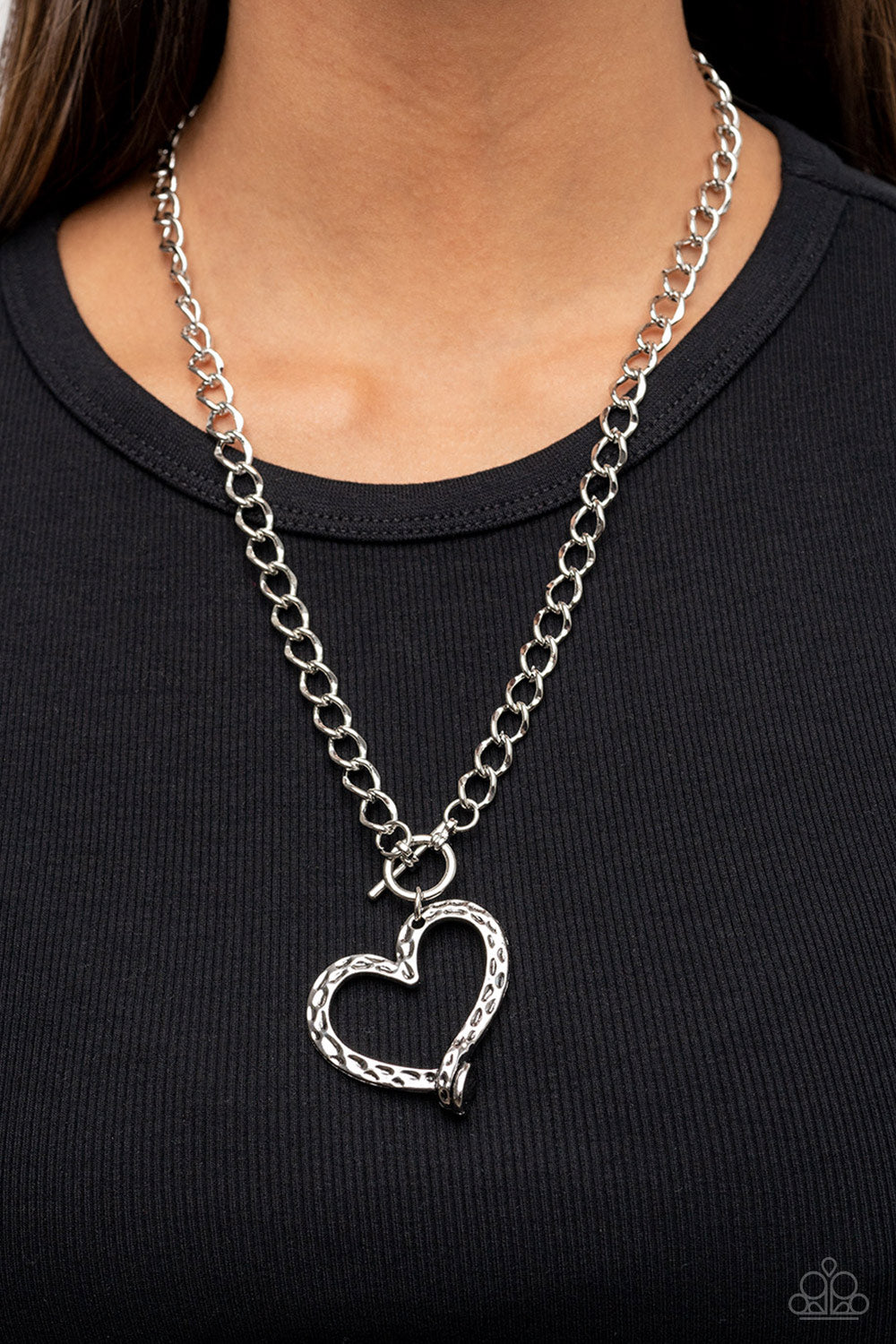 Paparazzi ♥ Reimagined Romance - Silver ♥  Necklace