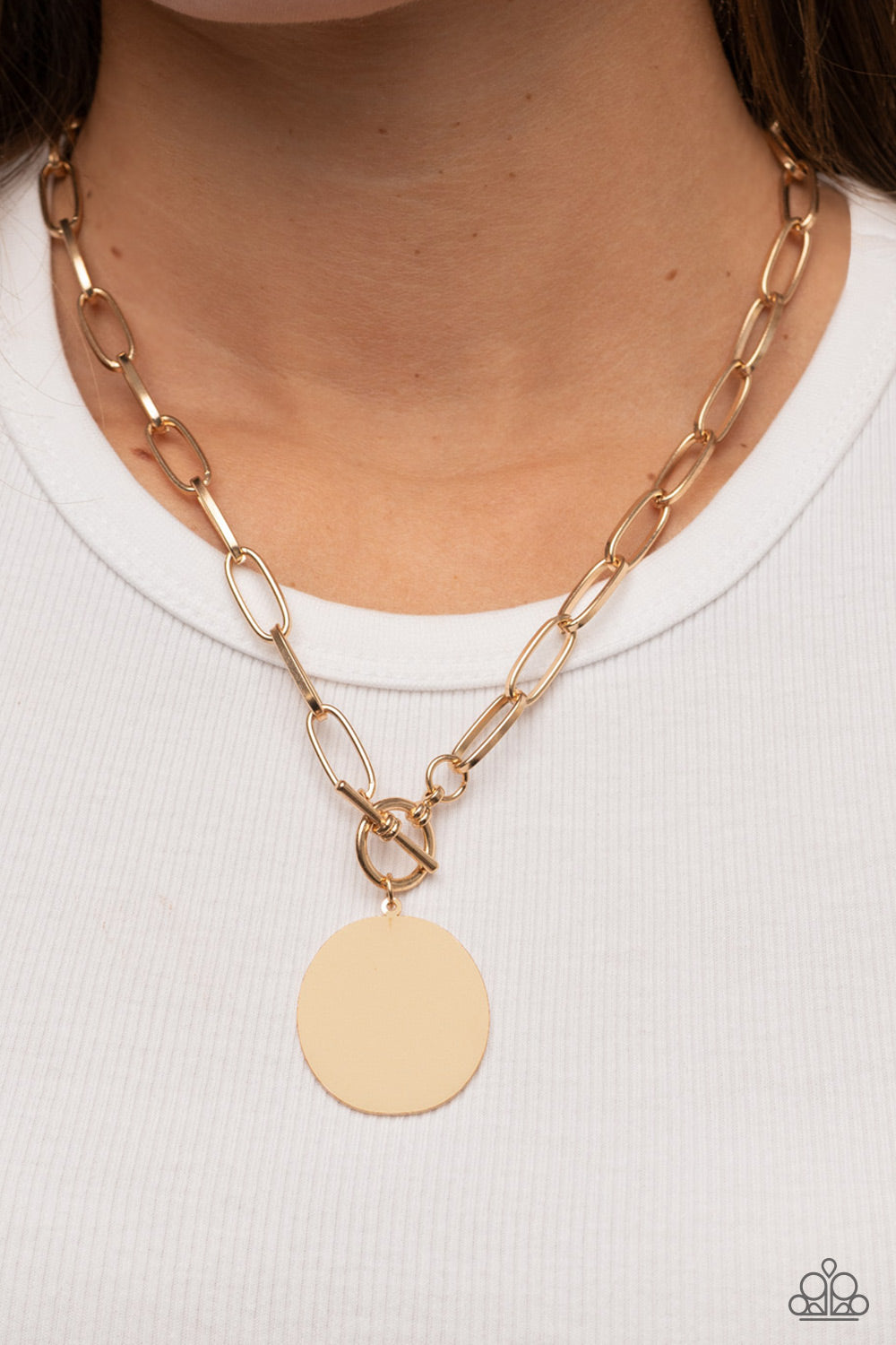 Paparazzi ♥ Tag Out - Gold ♥  Necklace