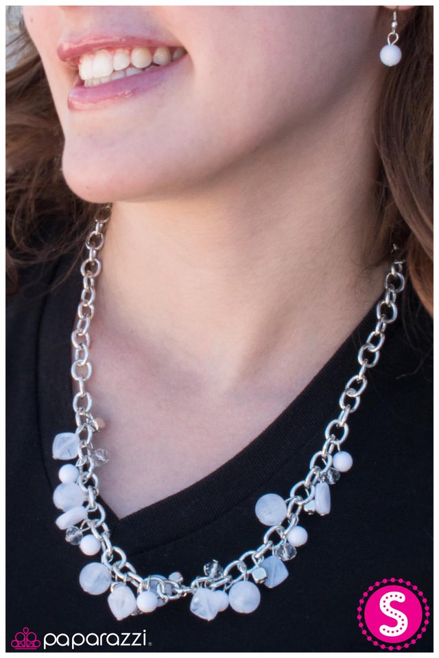 catch-22-white-p2wh-wtxx-043ub