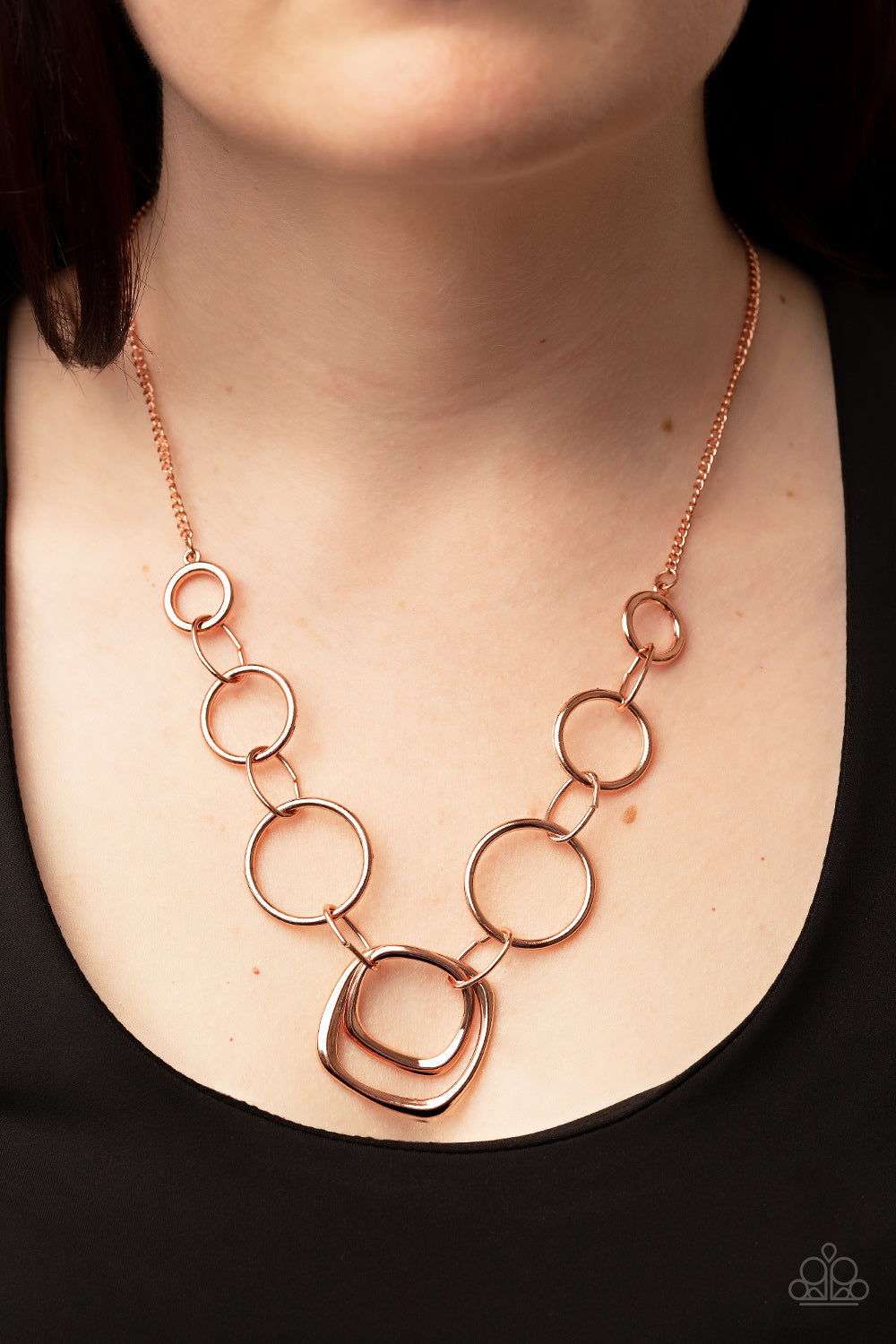 Paparazzi ♥ Linked Up Luminosity - Copper ♥  Necklace