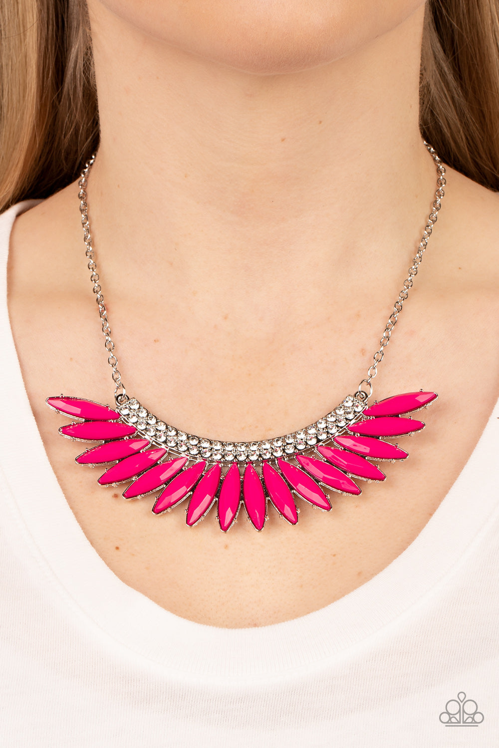 Paparazzi ♥ Flauntable Flamboyance - Pink ♥  Necklace
