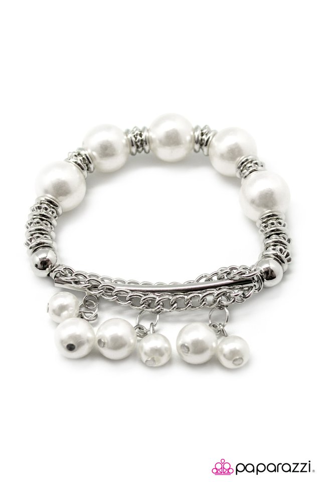 Paparazzi ♥ To Be Desired - White ♥ Bracelet