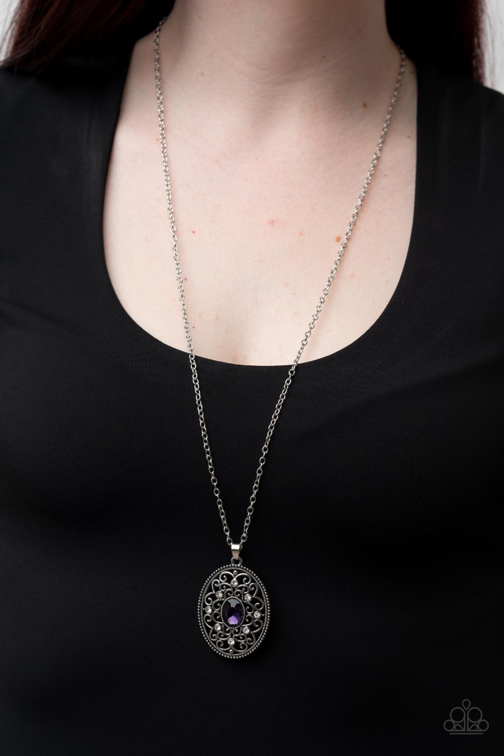 Paparazzi ♥ Sonata Swing - Purple ♥  Necklace